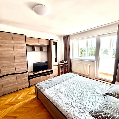 Ofer Spre Inchiriere 2 Apartment