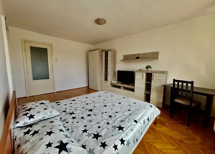 Ofer Spre Inchiriere 2 Apartment